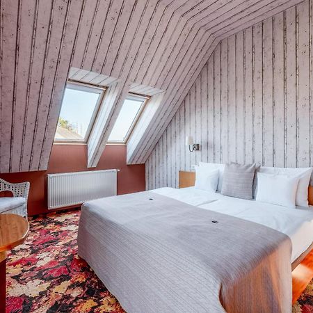 Hotel Lajta Park Mosonmagyaróvár Rum bild